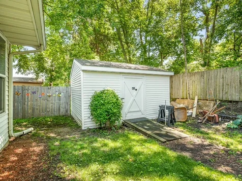 210 West Pacific Street Davis Junction IL 61020