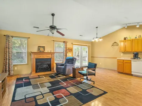 210 West Pacific Street Davis Junction IL 61020