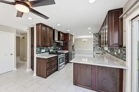 3607 Hennepin Drive Joliet IL 60431
