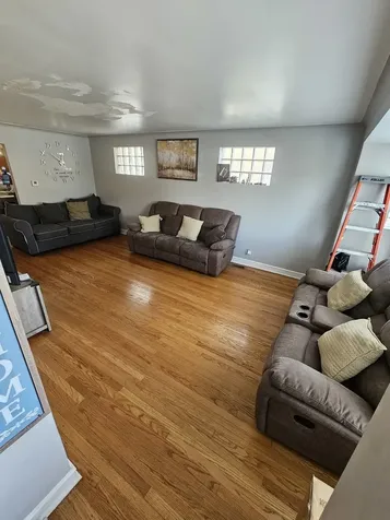 7249 South Sacramento Avenue Chicago IL 60629