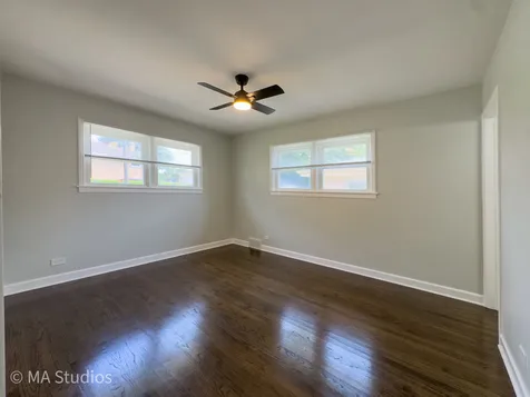 4256 Golf Road Skokie IL 60076