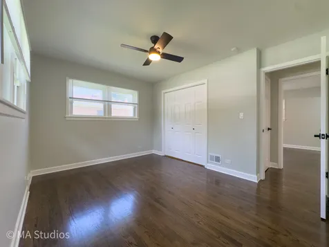 4256 Golf Road Skokie IL 60076