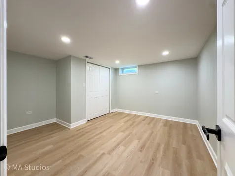 4256 Golf Road Skokie IL 60076