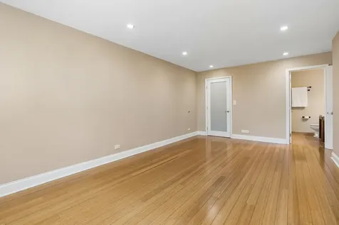 4601 West Touhy Avenue Lincolnwood IL 60712