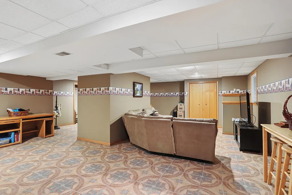 524 Glenn Drive New Lenox IL 60451