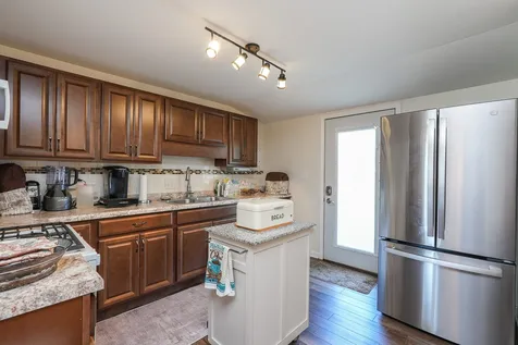 147 East Fifth Street Manteno IL 60950