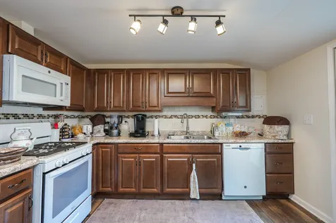 147 East Fifth Street Manteno IL 60950