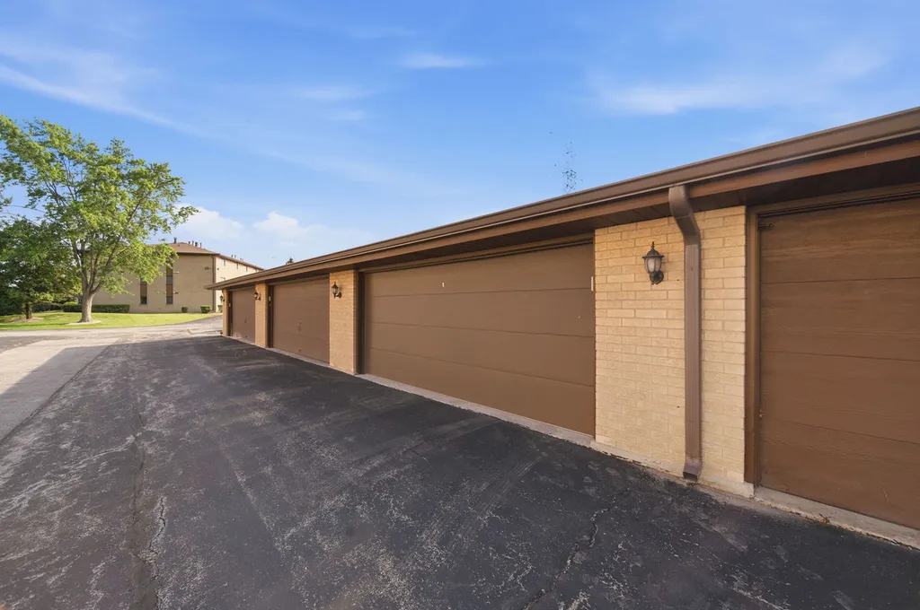 15128 Evergreen Drive Orland Park IL 60462