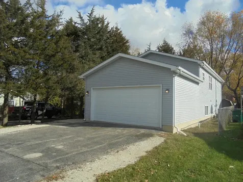 1511 Lotus Drive Round Lake Beach IL 60073