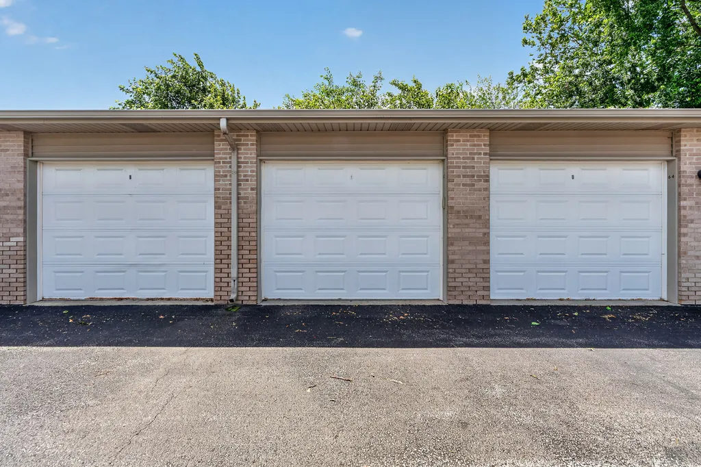 1011 Ashley Court S Lockport IL 60441