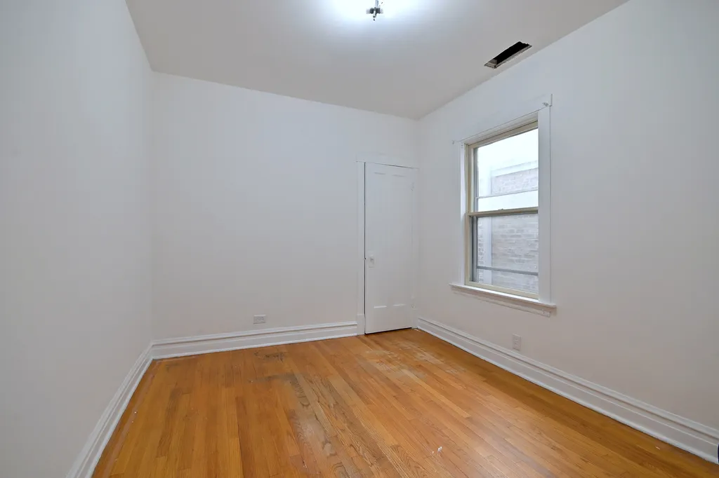 2630 West Carmen Avenue Chicago IL 60625