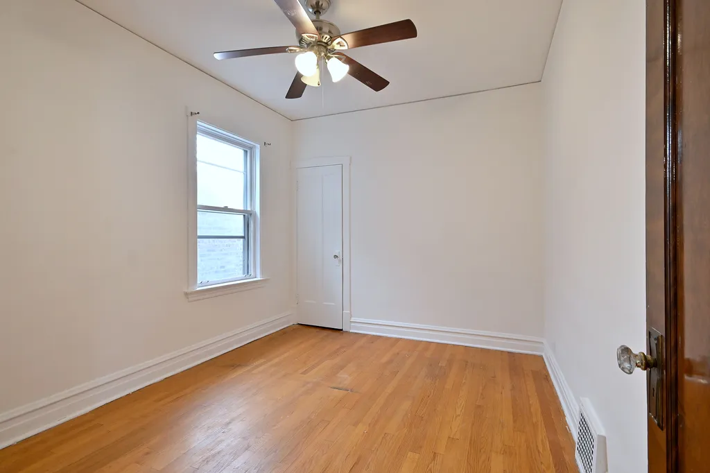 2630 West Carmen Avenue Chicago IL 60625
