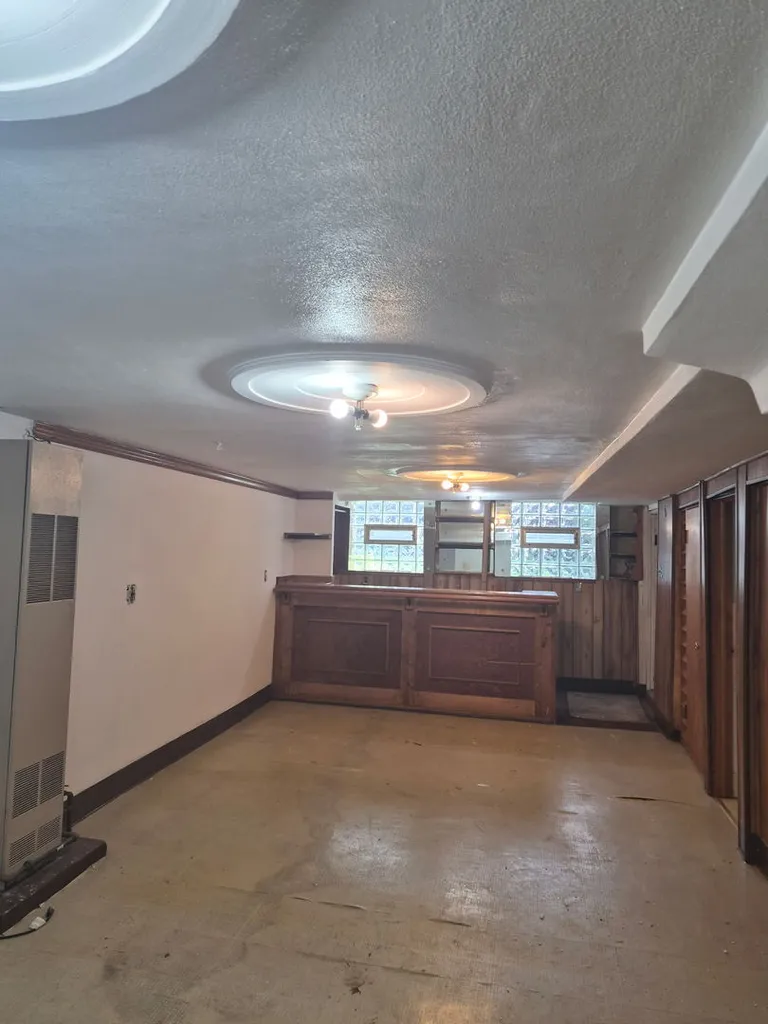 2630 West Carmen Avenue Chicago IL 60625