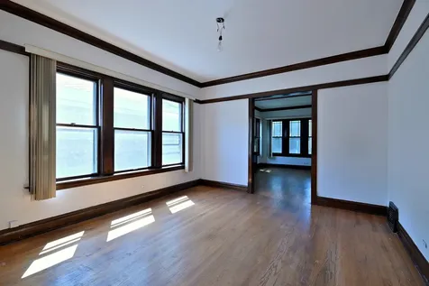 2630 West Carmen Avenue Chicago IL 60625