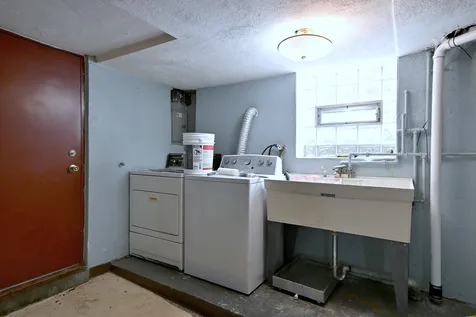 2630 West Carmen Avenue Chicago IL 60625