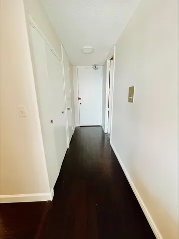 2728 North Hampden Court Chicago IL 60614