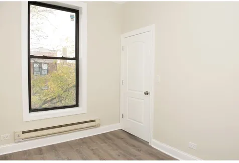 2909 North Mildred Avenue Chicago IL 60657