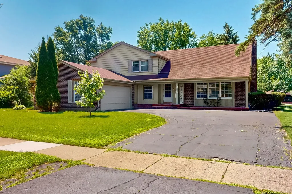 315 East Reseda Parkway Palatine IL 60067