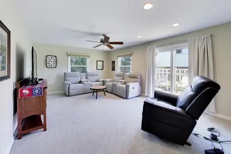 2505 East Mayfair Road Arlington Heights IL 60004