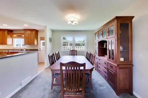 2505 East Mayfair Road Arlington Heights IL 60004