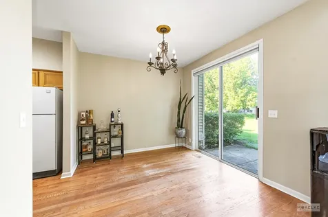 1809 Moore Court St. Charles IL 60174