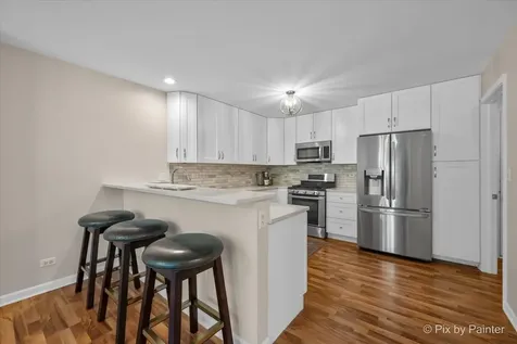 624 Daisy Lane Roselle IL 60172