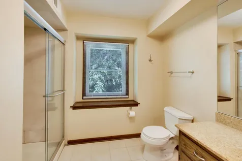 839 Edgewood Court Highland Park IL 60035