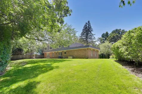 839 Edgewood Court Highland Park IL 60035