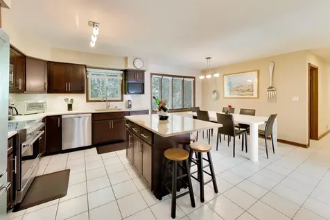 839 Edgewood Court Highland Park IL 60035