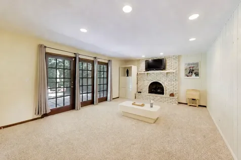 839 Edgewood Court Highland Park IL 60035