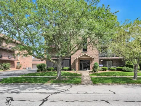 8124 West 169th Street Tinley Park IL 60477