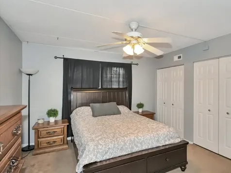 8124 West 169th Street Tinley Park IL 60477