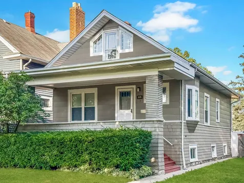 525 North Taylor Avenue Oak Park IL 60302