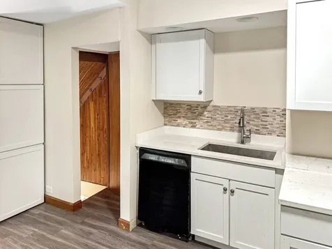 525 North Taylor Avenue Oak Park IL 60302