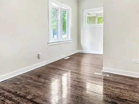 525 North Taylor Avenue Oak Park IL 60302