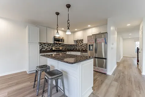 1951 Georgetown Lane Hoffman Estates IL 60169