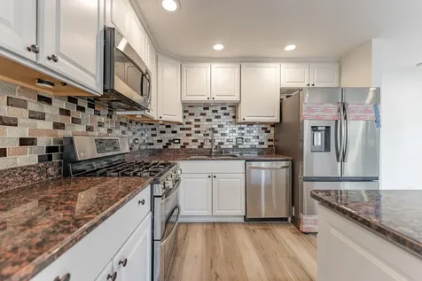 1951 Georgetown Lane Hoffman Estates IL 60169
