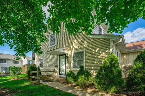 1951 Georgetown Lane Hoffman Estates IL 60169