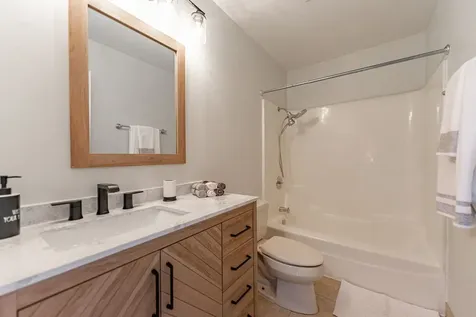 1951 Georgetown Lane Hoffman Estates IL 60169