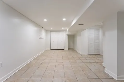 1951 Georgetown Lane Hoffman Estates IL 60169