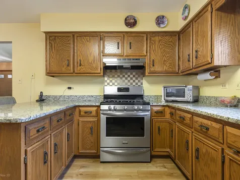 5327 Forest Trail Oak Forest IL 60452