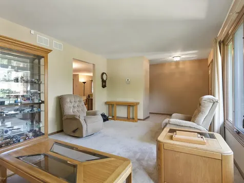 5327 Forest Trail Oak Forest IL 60452
