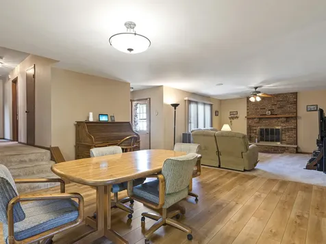 5327 Forest Trail Oak Forest IL 60452