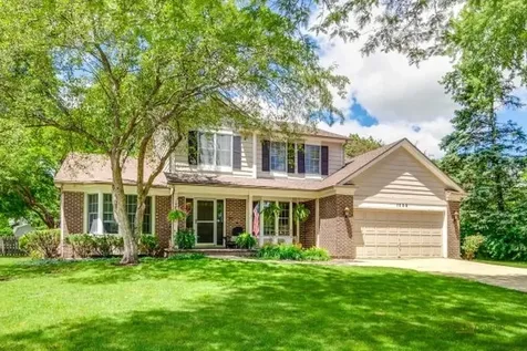 1305 Dancer Court Libertyville IL 60048
