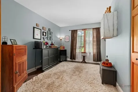 1305 Dancer Court Libertyville IL 60048