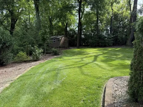 5 Tioga Trail Lake Barrington IL 60010