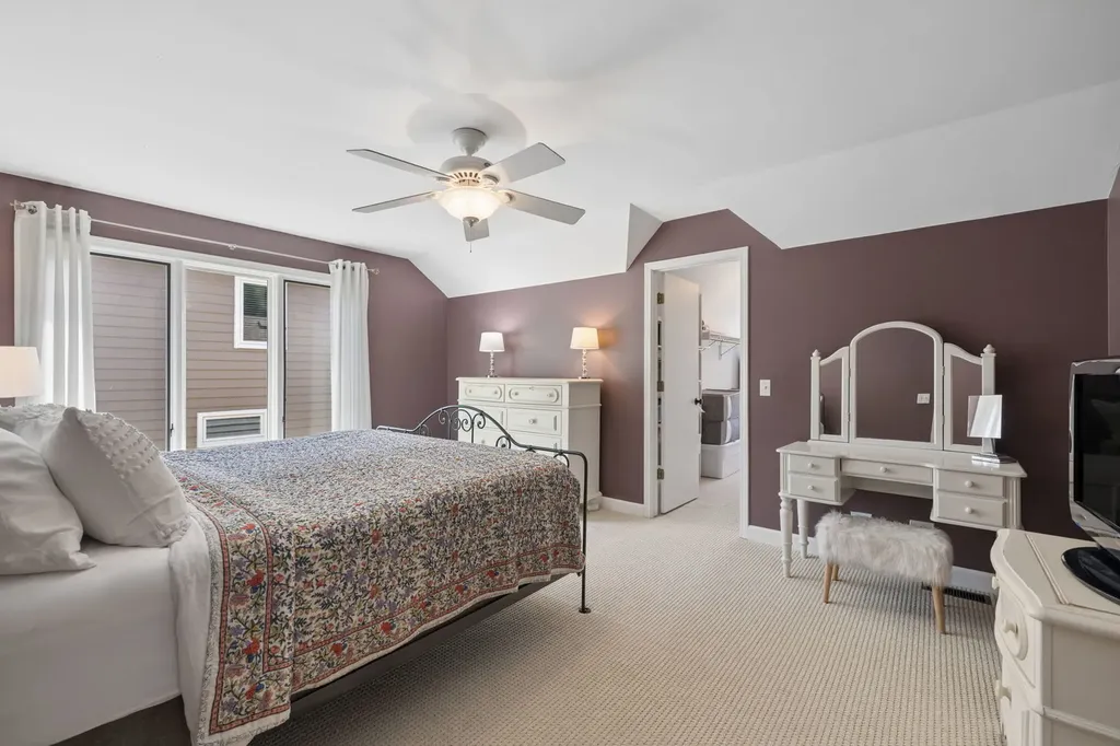 5401 Challen Place Downers Grove IL 60515