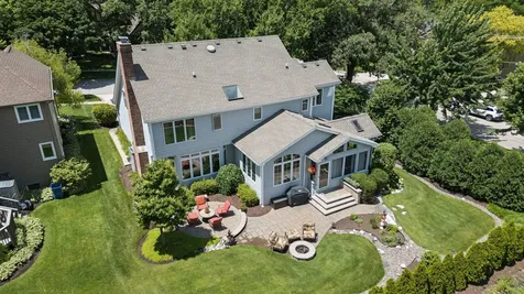 5401 Challen Place Downers Grove IL 60515
