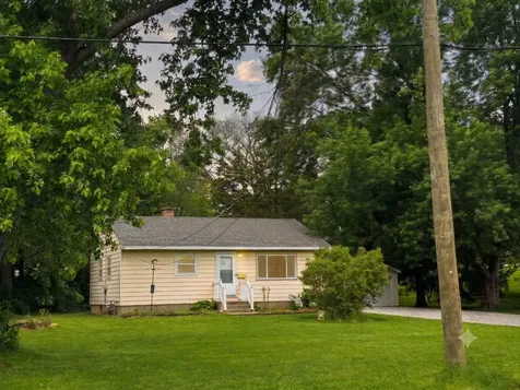 111 Meadow Avenue Woodstock IL 60098