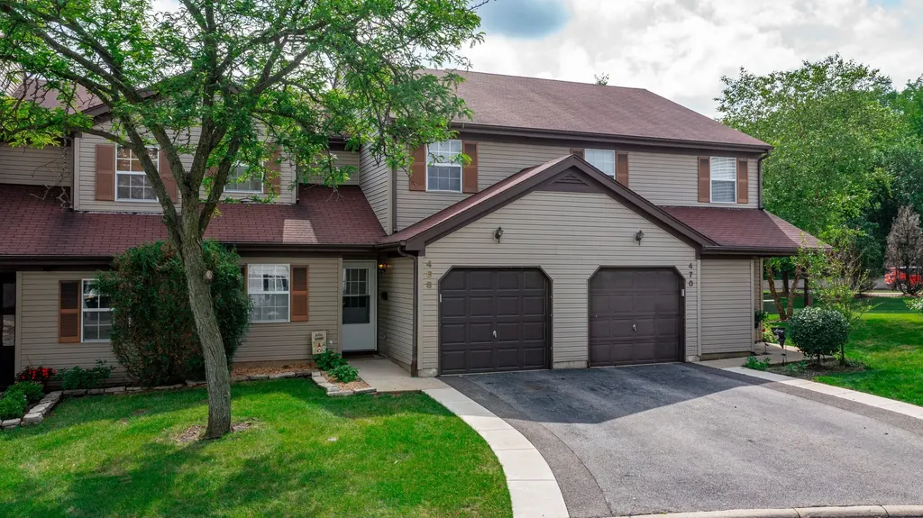 468 Minnesota Circle Carol Stream IL 60188